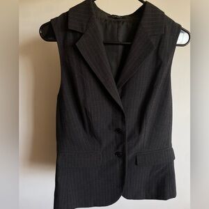 Rafaella Vest women’s size 10 dark gray